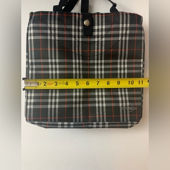 🍒2/$28 or 3/$38🍒 D-fusion Lunchbag - Picture 3 of 12